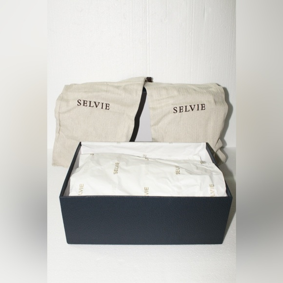 SELVIE White Vegan Leather Sneakers - Unisex Boutique | New in Box - Picture 3 of 8